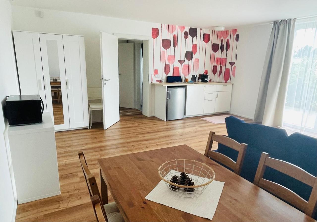 Palavske Domky Apartman Pasohlávky Kültér fotó